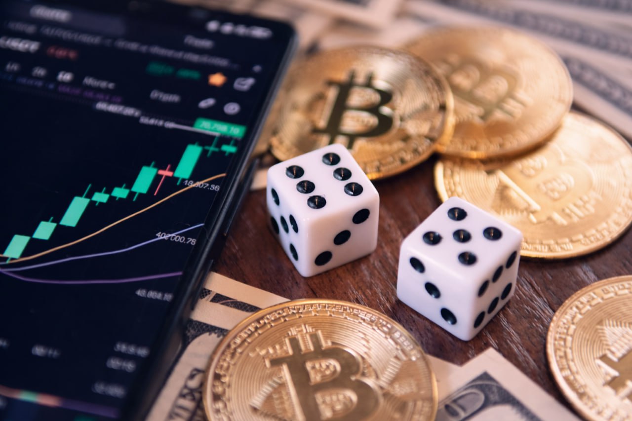 Custom Crypto Casino Platform with Advanced Frontend & Social Ecosystem